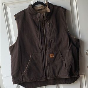 Carhartt vest size XL like new hardly worn